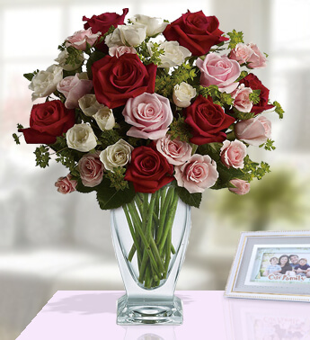 10 Red ,10 Pink & 10 White Roses in a Glass Vase (one sided Round arrangement) Silent Love