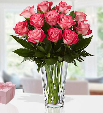 Bunch of 12 Pink Roses with fillers. Premium Pink